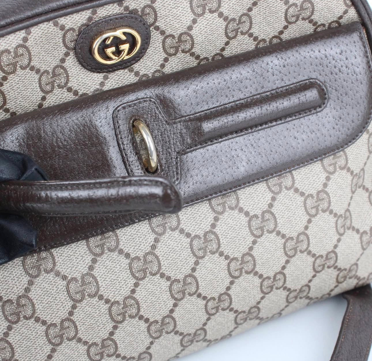 Gucci Vintage Crossbody Bag