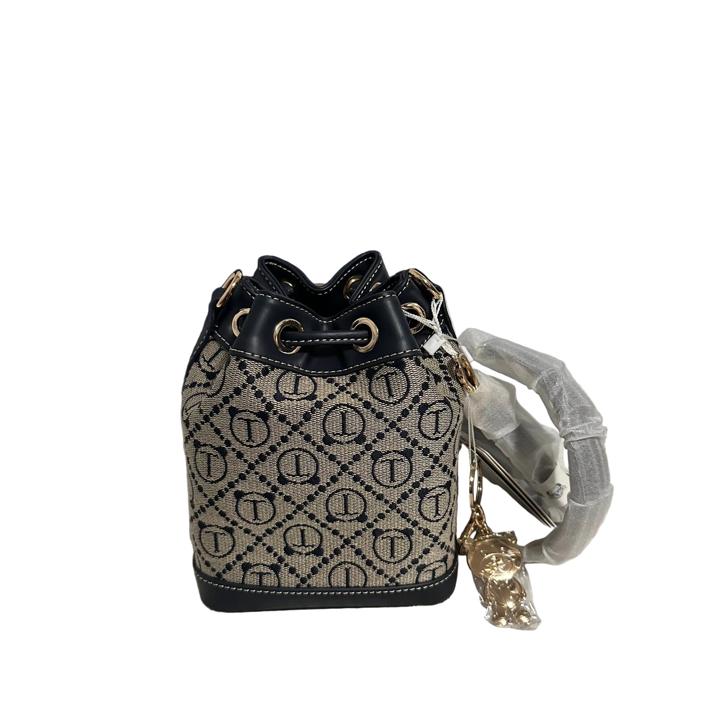 Guoo Bear - Diamond T-Shaped Bucket Bag - Thailand