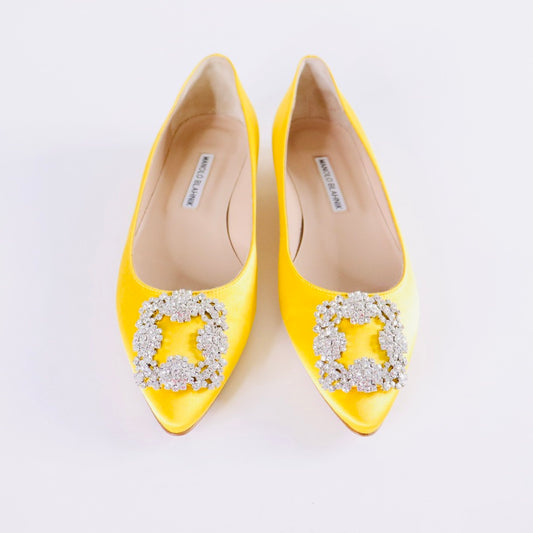 MANOLO BLAHNIK Hangisi Satin Ballet Flats
