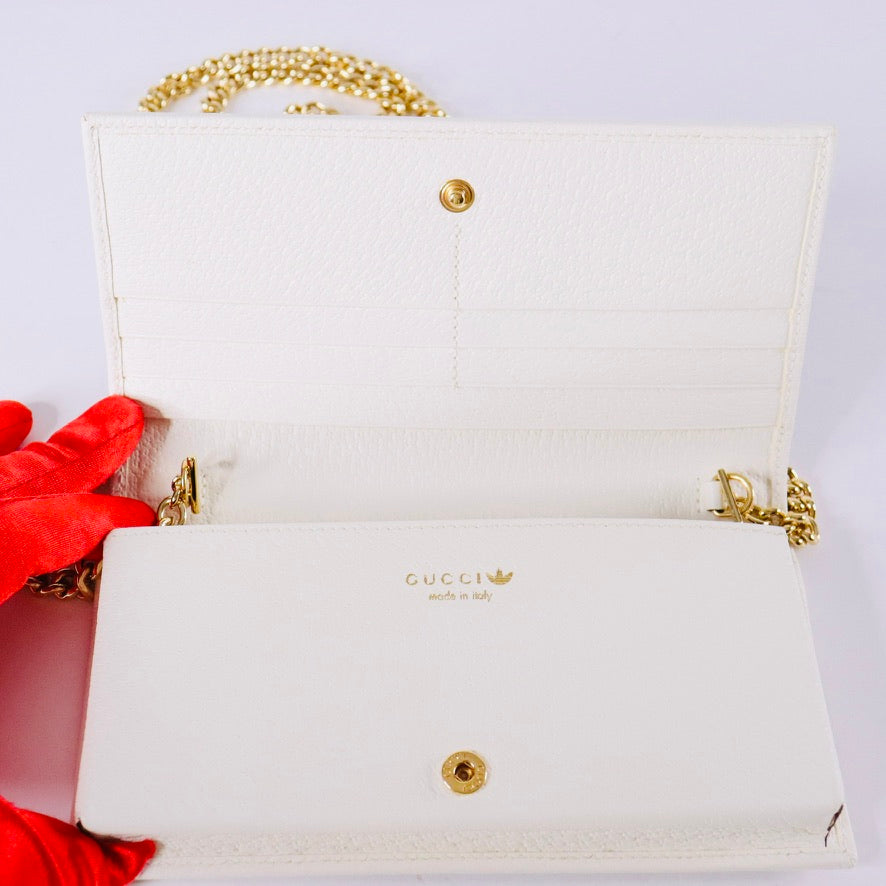 GUCCI x ADIDAS Wallet on Chain