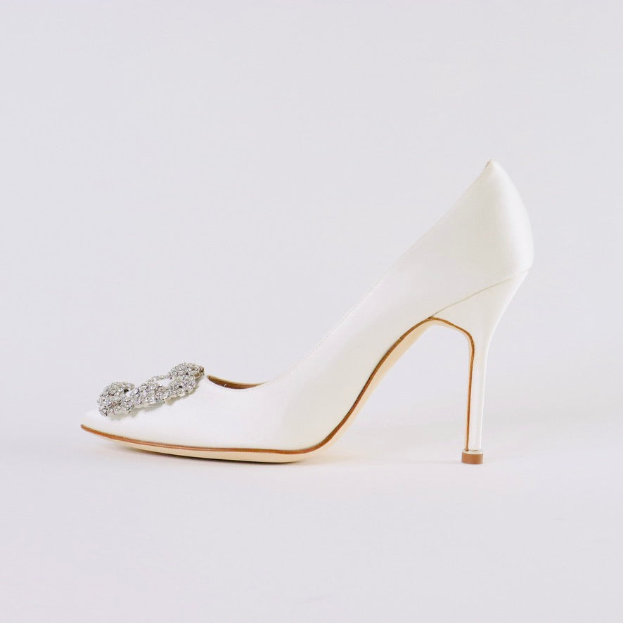 MANOLO BLAHNIK HANGISI White Satin Jewel Buckle Pumps